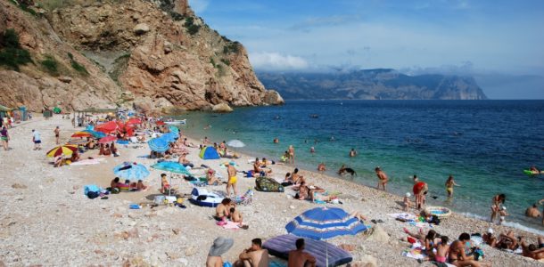 облагораживание пляжей в Крыму 