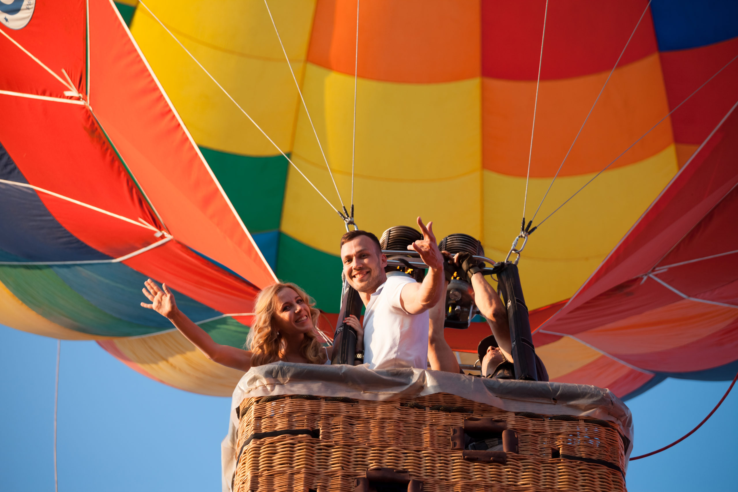 Полет на воздушном шаре – незабываемое развлечение для любителей острых ощущений и адреналина