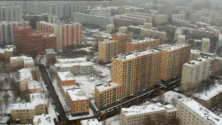 Путин пообещал разобраться с черным рынком разрешений на строительство