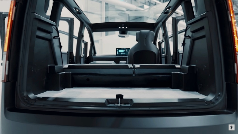 Рассекречен дизайн Arrival Car: размером с VW Golf, а простор — как в Rolls-Royce!